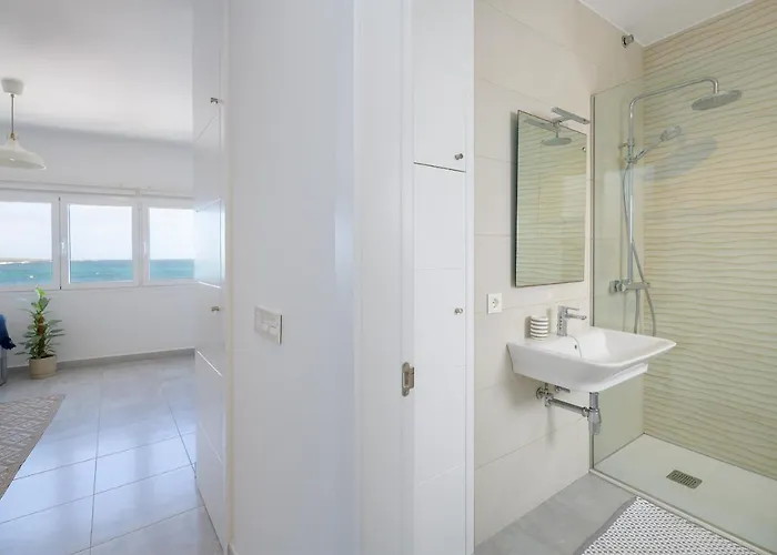 La Nasa * Punta Mujeres